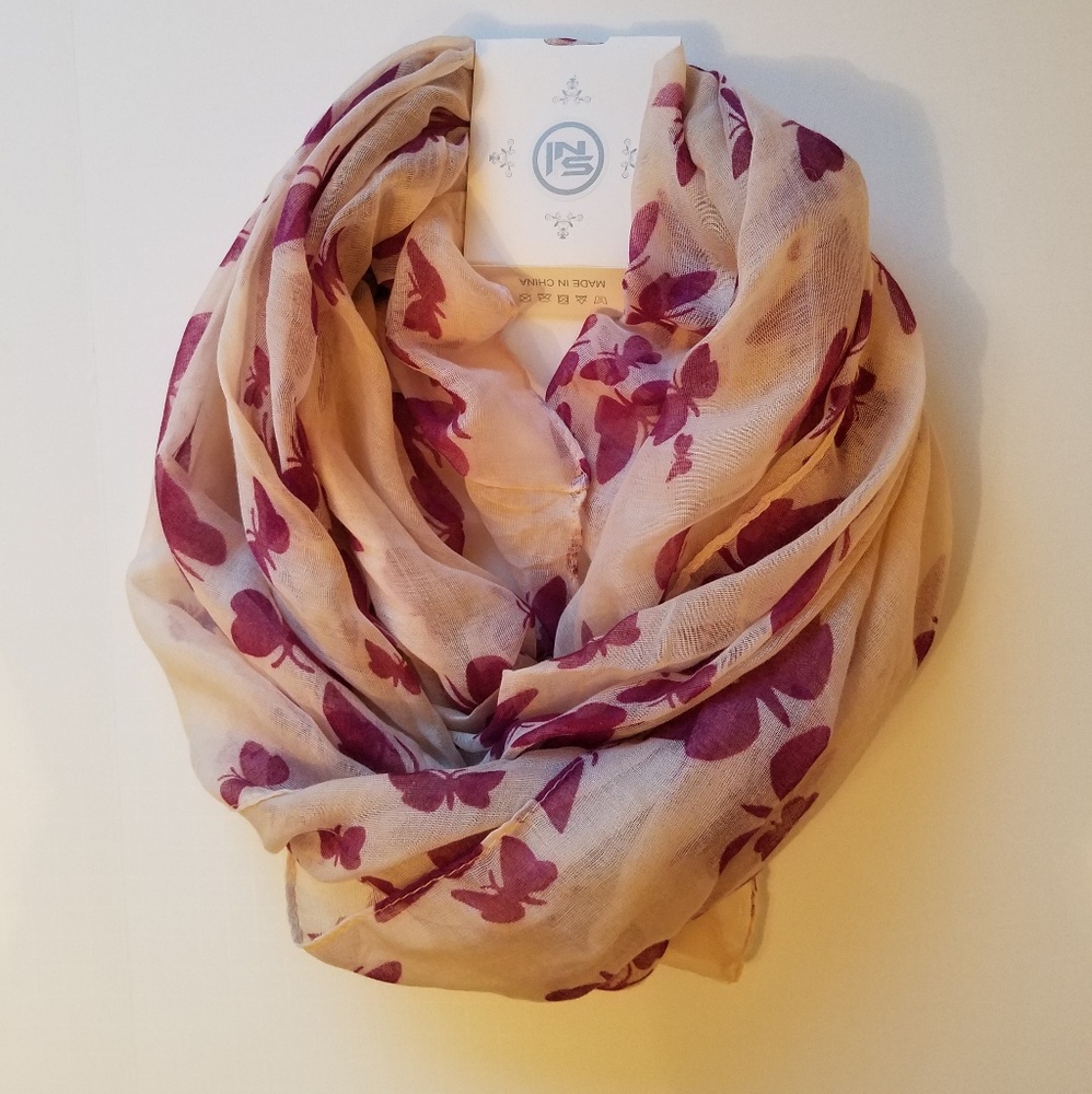 FLASH SALE ✨️Butterfly Infinity Scarf